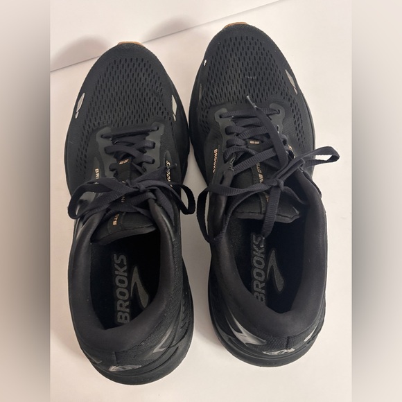 Brooks Adrenaline GTS 23 running sneakers women’s size 10.5 - Picture 6 of 9